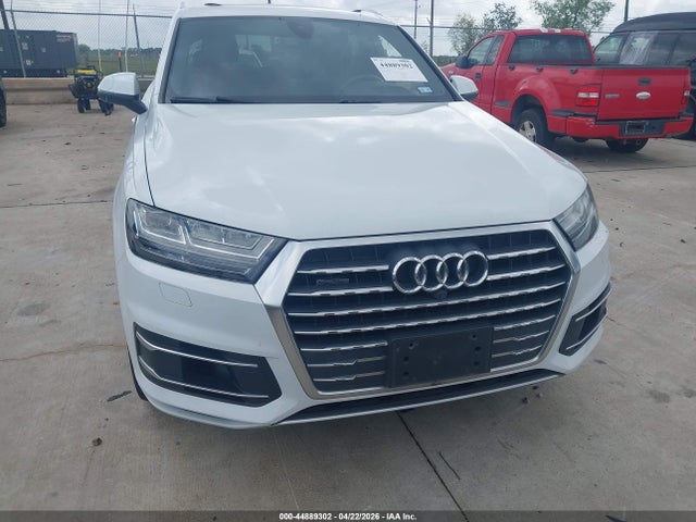 Audi Q7 3.0t Premium 2017 WA1VAAF77HD019253 Image 12