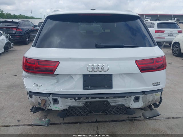 Audi Q7 3.0t Premium 2017 WA1VAAF77HD019253 Image 16