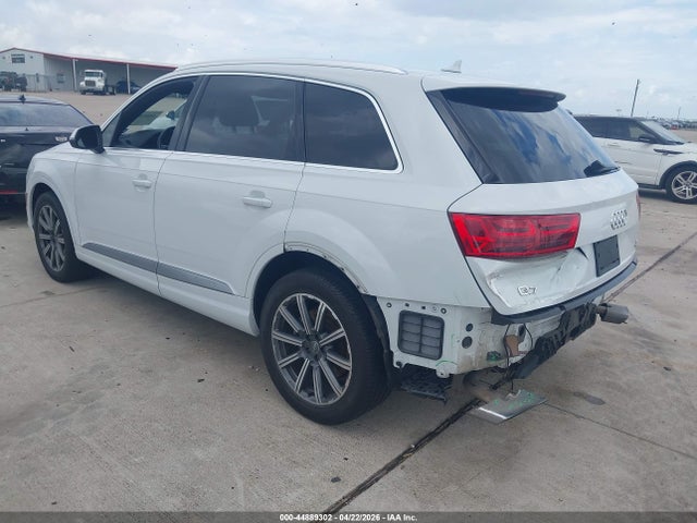 Audi Q7 3.0t Premium 2017 WA1VAAF77HD019253 Image 3