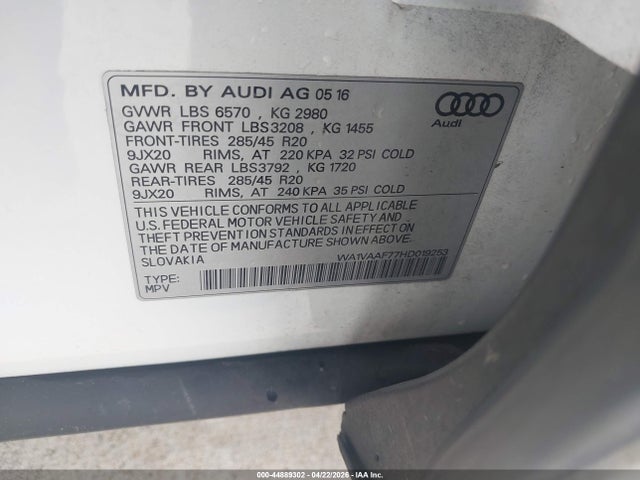 Audi Q7 3.0t Premium 2017 WA1VAAF77HD019253 Image 9