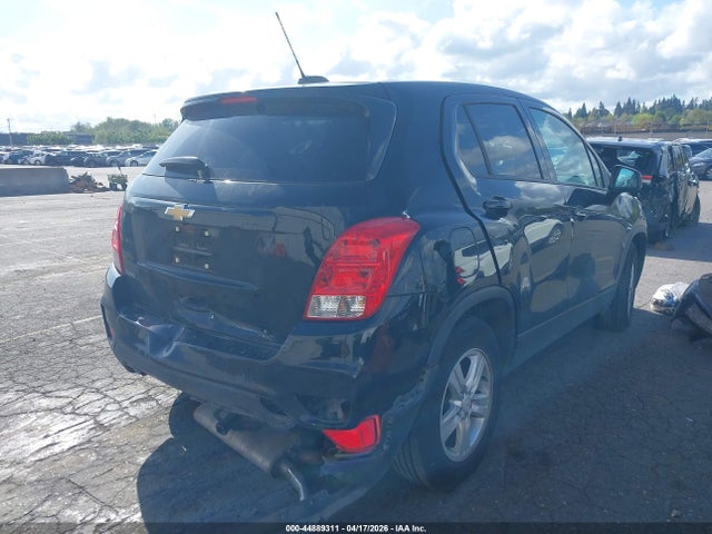 KL7CJKSB8LB326560 Chevrolet Trax Fwd Ls