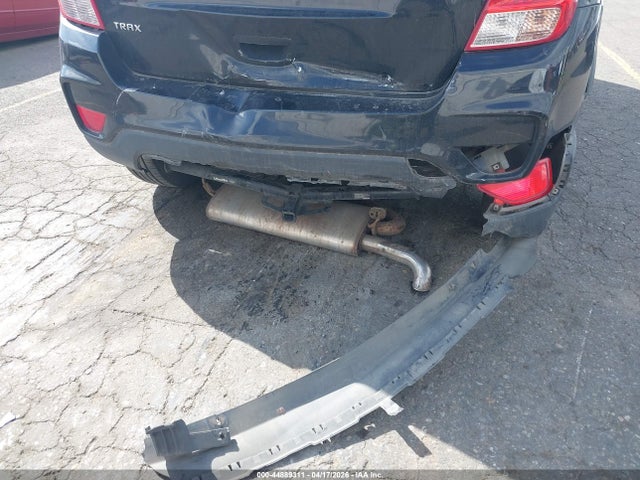 KL7CJKSB8LB326560 Chevrolet Trax Fwd Ls