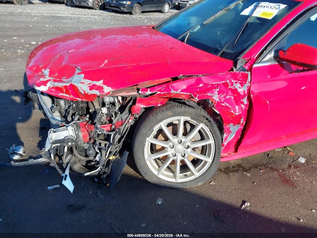 WAUFFAFL9FN028226 Audi A4 2.0t Premium