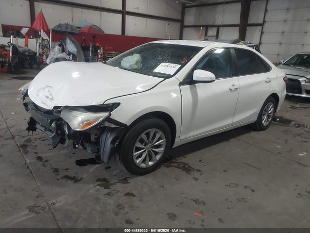 4T1BF1FK3HU390193 Toyota CAMRY LE