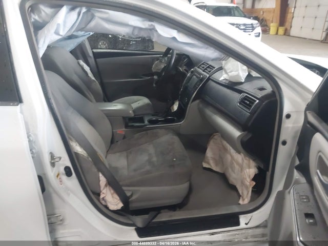 4T1BF1FK3HU390193 Toyota CAMRY LE
