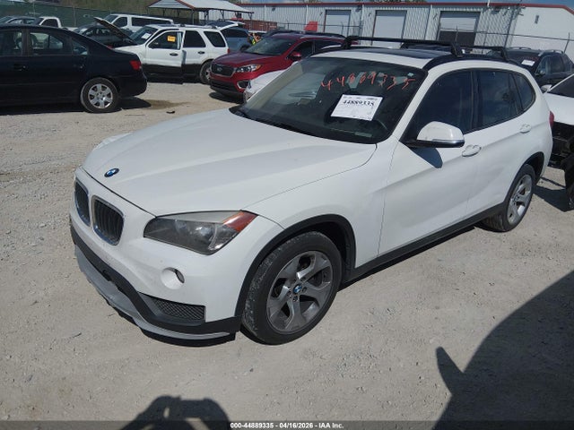 Продаж на аукціоні авто 2015 Bmw X1 Sdrive28i, vin: WBAVM1C56FV319368, номер лоту: 44889335