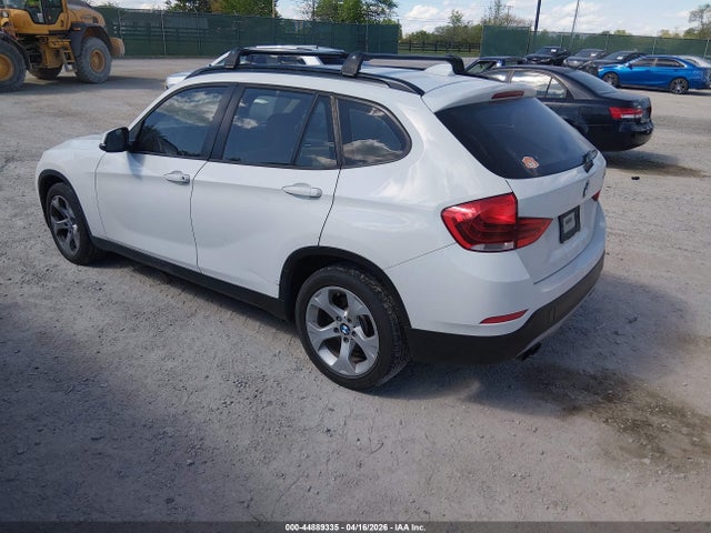 Продаж на аукціоні авто 2015 Bmw X1 Sdrive28i, vin: WBAVM1C56FV319368, номер лоту: 44889335