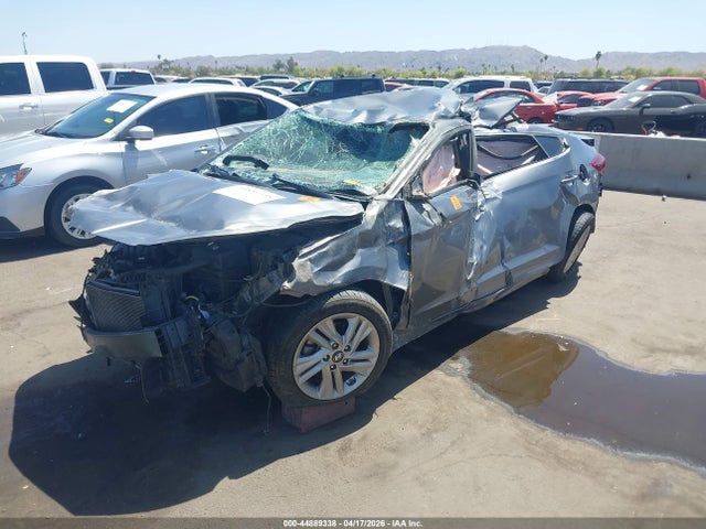 2019 Hyundai Elantra Sel მანქანა იყიდება აუქციონზე, vin: 5NPD84LF4KH408878, აუქციონის ნომერი: 44889338