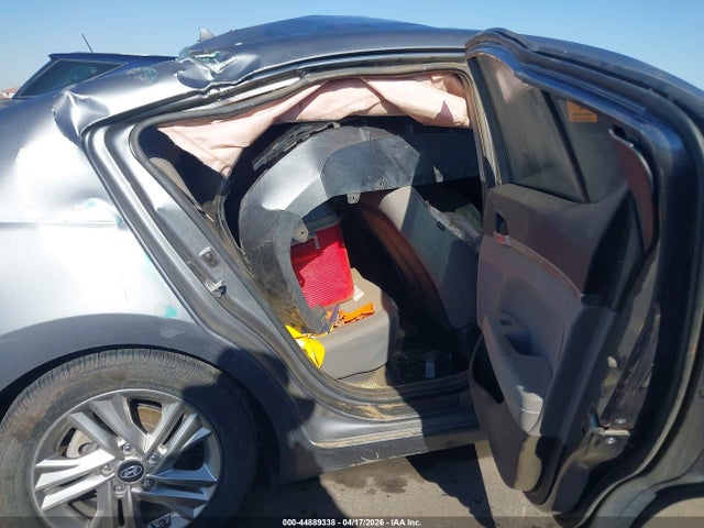 2019 Hyundai Elantra Sel მანქანა იყიდება აუქციონზე, vin: 5NPD84LF4KH408878, აუქციონის ნომერი: 44889338