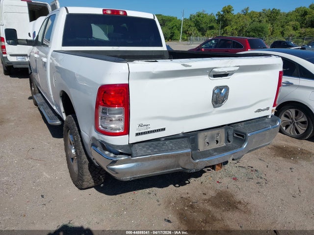 44889341 :رقم المزاد ، 3C6UR5DL0MG678670 vin ، 2021 Ram 2500 Big Horn  4x4 6'4 Box مزاد بيع