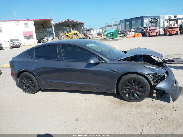 2022 Tesla Model 3 Long Range Dual Motor All-wheel Drive მანქანა იყიდება აუქციონზე, vin: 5YJ3E1EB9NF290343, აუქციონის ნომერი: 44889358