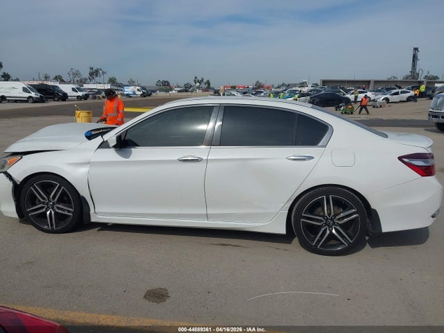1HGCR2F53HA138558 Honda Accord Sport