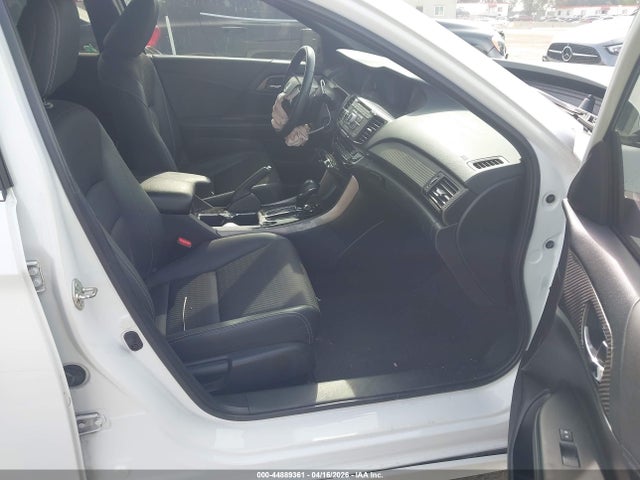 1HGCR2F53HA138558 Honda Accord Sport