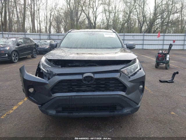 Продаж на аукціоні авто 2021 Toyota Rav4 Xle, vin: 2T3P1RFV2MW213889, номер лоту: 44889382
