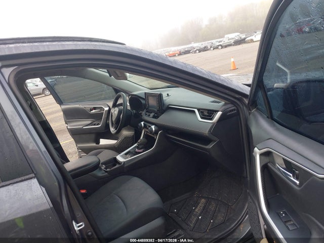 Продаж на аукціоні авто 2021 Toyota Rav4 Xle, vin: 2T3P1RFV2MW213889, номер лоту: 44889382