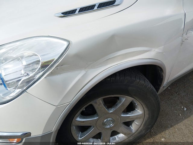 44889384 :رقم المزاد ، 5GAER23748J280545 vin ، 2008 Buick Enclave Cxl مزاد بيع