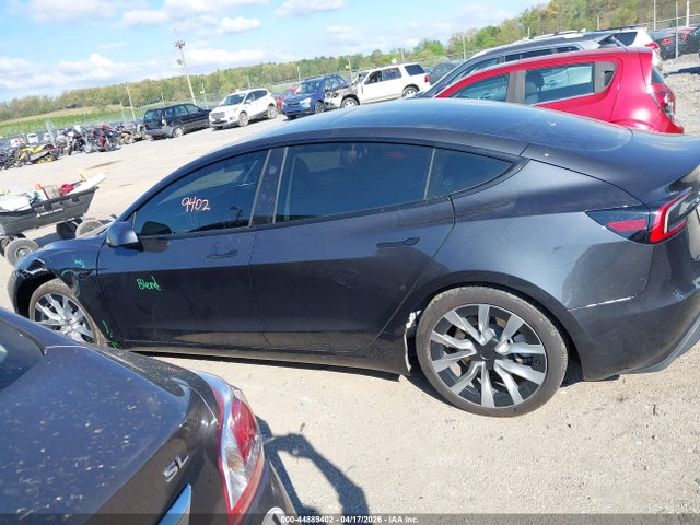 44889402 :رقم المزاد ، 5YJ3E1EB1RF734353 vin ، 2024 Tesla Model 3 Long Range Dual Motor All-wheel Drive مزاد بيع