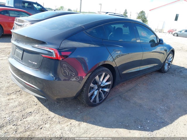 44889402 :رقم المزاد ، 5YJ3E1EB1RF734353 vin ، 2024 Tesla Model 3 Long Range Dual Motor All-wheel Drive مزاد بيع