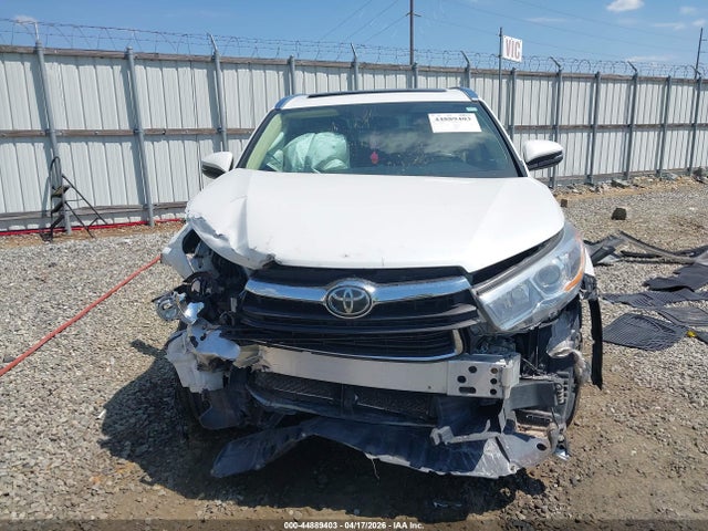 Продажа на аукционе авто 2016 Toyota Highlander Limited Platinum V6, vin: 5TDYKRFH0GS169425, номер лота: 44889403