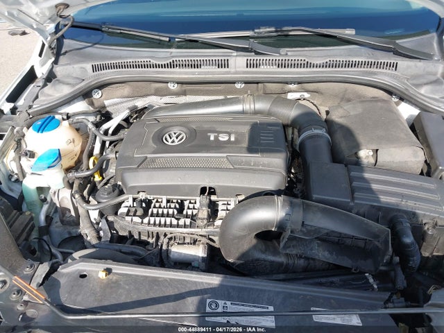 3VWD17AJ9EM268674 Volkswagen Jetta 1.8t Se