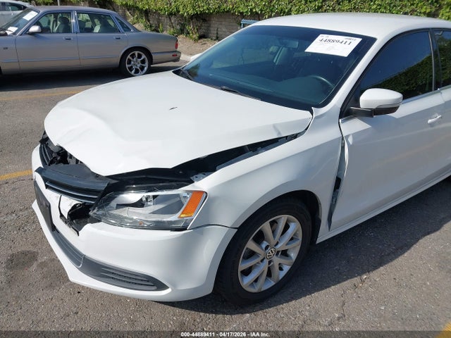 3VWD17AJ9EM268674 Volkswagen Jetta 1.8t Se