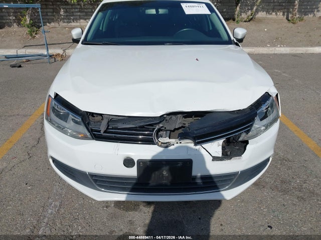 3VWD17AJ9EM268674 Volkswagen Jetta 1.8t Se