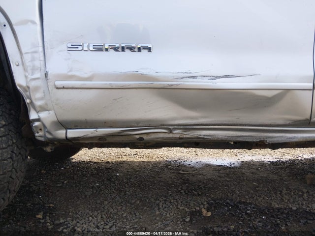 44889420 :رقم المزاد ، 3GTU2MEC1JG322732 vin ، 2018 Gmc Sierra 1500 Sle مزاد بيع