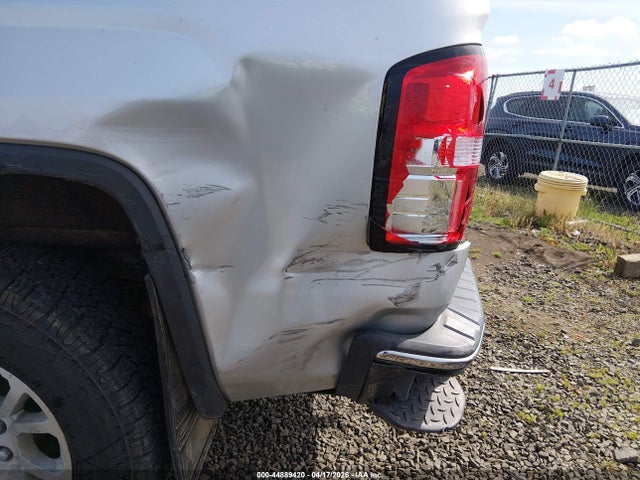 44889420 :رقم المزاد ، 3GTU2MEC1JG322732 vin ، 2018 Gmc Sierra 1500 Sle مزاد بيع