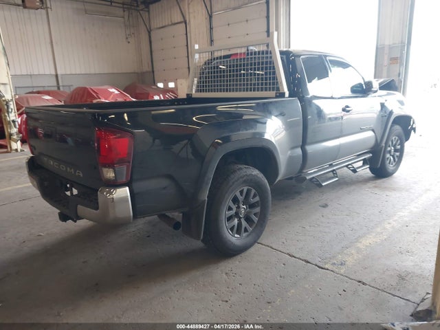 2020 Toyota Tacoma Sr5 V6 მანქანა იყიდება აუქციონზე, vin: 3TYSZ5AN2LT004403, აუქციონის ნომერი: 44889427