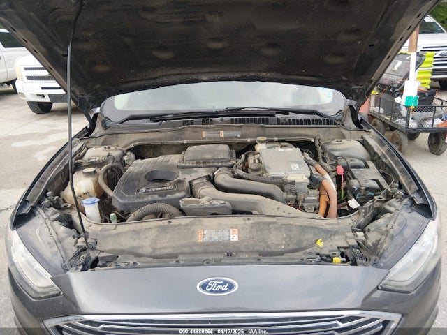 44889455 :رقم المزاد ، 3FA6P0LU0JR128346 vin ، 2018 Ford Fusion Hybrid Se مزاد بيع