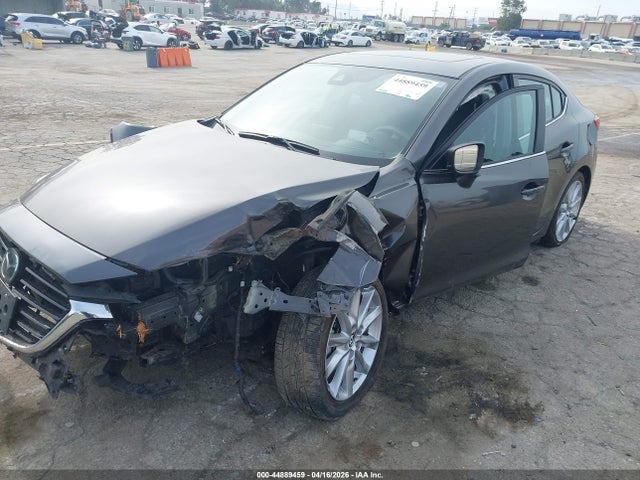 3MZBN1W3XHM129547 Mazda Mazda3 Grand Touring