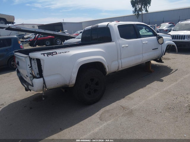 Продаж на аукціоні авто 2016 Toyota Tacoma Trd Sport, vin: 3TMBZ5DN5GM001296, номер лоту: 44889462