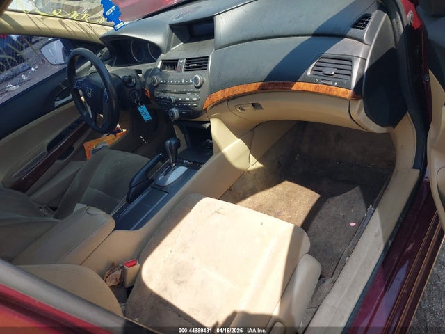 44889481 :رقم المزاد ، 1HGCP2F71BA153400 vin ، 2011 Honda Accord 2.4 Ex مزاد بيع
