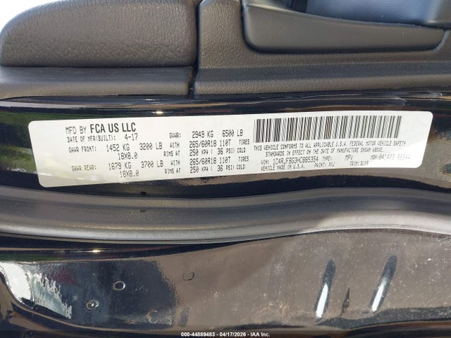 44889483 :رقم المزاد ، 1C4RJFBG3HC885354 vin ، 2017 Jeep Grand Cherokee Limited 4x4 مزاد بيع