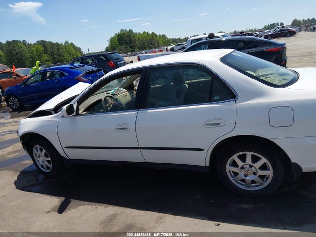 Aukcja sprzedaży 2000 Honda Accord 2.3 Lx, vin: 1HGCG5646YA156535, numer aukcji: 44889496