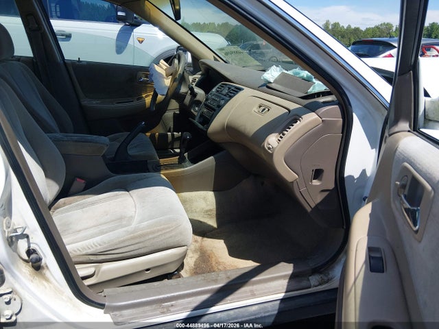 Aukcja sprzedaży 2000 Honda Accord 2.3 Lx, vin: 1HGCG5646YA156535, numer aukcji: 44889496