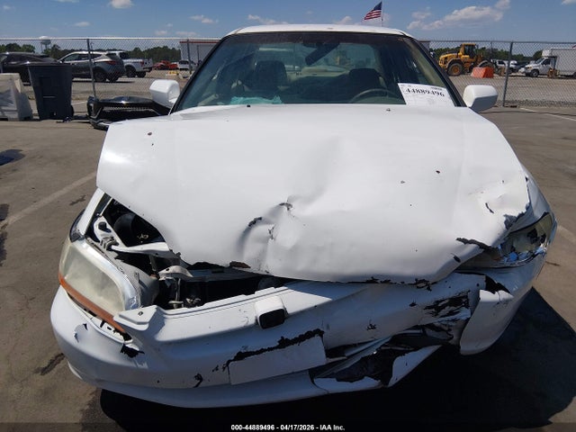 Aukcja sprzedaży 2000 Honda Accord 2.3 Lx, vin: 1HGCG5646YA156535, numer aukcji: 44889496