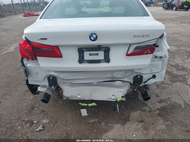 2020 Bmw 530i Xdrive მანქანა იყიდება აუქციონზე, vin: WBAJR7C06LWW74361, აუქციონის ნომერი: 44889509