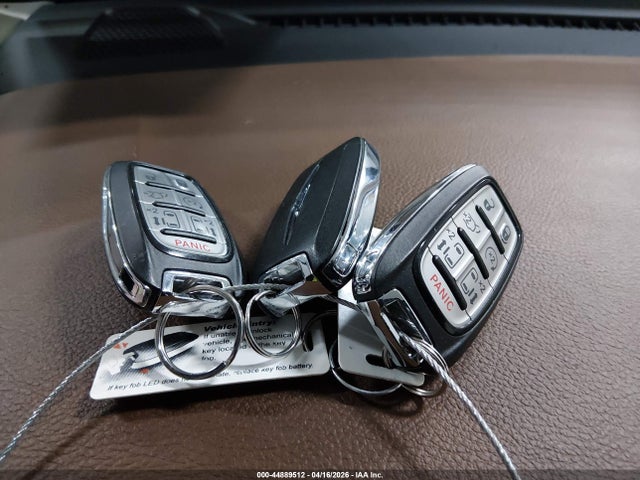 44889512 :رقم المزاد ، 2C4RC1GG2HR554973 vin ، 2017 Chrysler Pacifica Limited مزاد بيع
