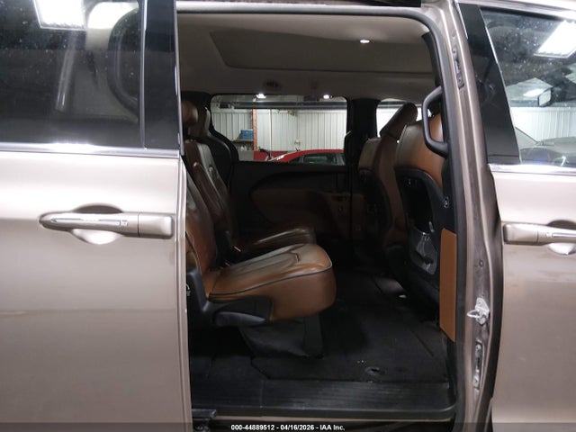 44889512 :رقم المزاد ، 2C4RC1GG2HR554973 vin ، 2017 Chrysler Pacifica Limited مزاد بيع