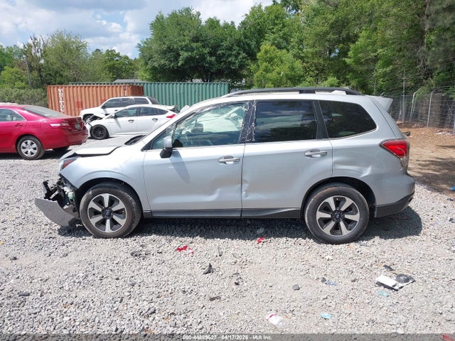 44889523 :رقم المزاد ، JF2SJAJC1HH574786 vin ، 2017 Subaru Forester 2.5i Limited مزاد بيع