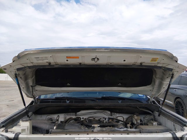 5TFFW5F14HX213753 Toyota Tundra Limited 5.7l V8
