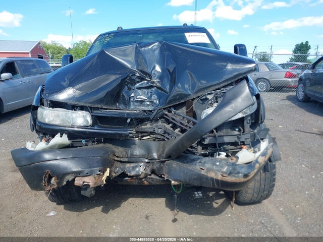 44889528 :رقم المزاد ، 1GNEK13T75R141394 vin ، 2005 Chevrolet Tahoe Z71 مزاد بيع
