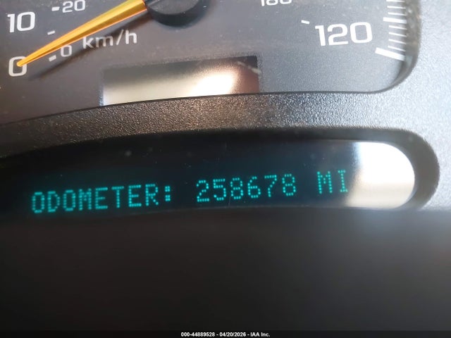 44889528 :رقم المزاد ، 1GNEK13T75R141394 vin ، 2005 Chevrolet Tahoe Z71 مزاد بيع