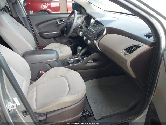 Продаж на аукціоні авто 2015 Hyundai Tucson Gls, vin: KM8JT3AF9FU007915, номер лоту: 44889538