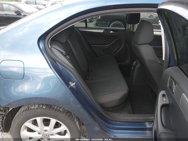Aukcja sprzedaży 2015 Volkswagen Jetta 1.8t Se, vin: 3VWD17AJ0FM315575, numer aukcji: 44889543