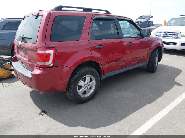 44889547 :رقم المزاد ، 1FMCU0D74AKC63618 vin ، 2010 Ford Escape Xlt مزاد بيع