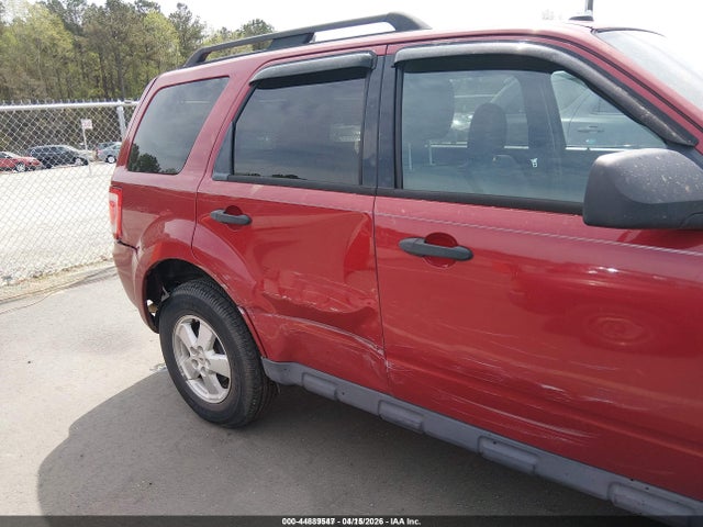 44889547 :رقم المزاد ، 1FMCU0D74AKC63618 vin ، 2010 Ford Escape Xlt مزاد بيع