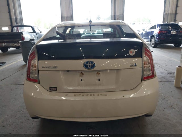 Toyota Prius Four 2015 JTDKN3DU7F0459219 Image 16