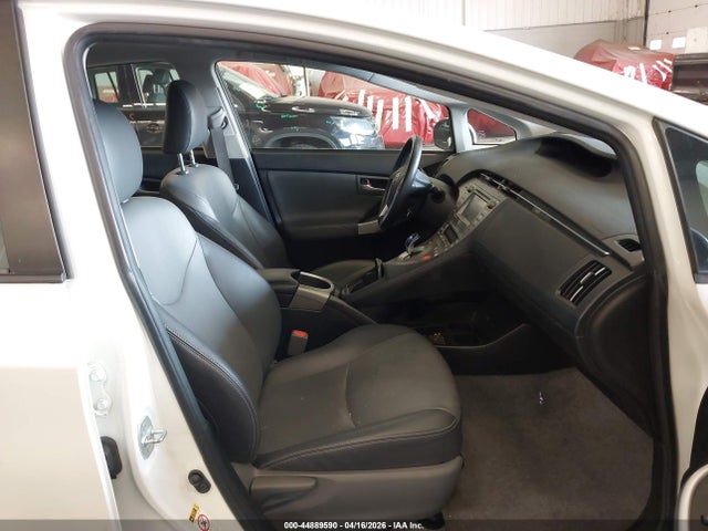 Toyota Prius Four 2015 JTDKN3DU7F0459219 Image 5